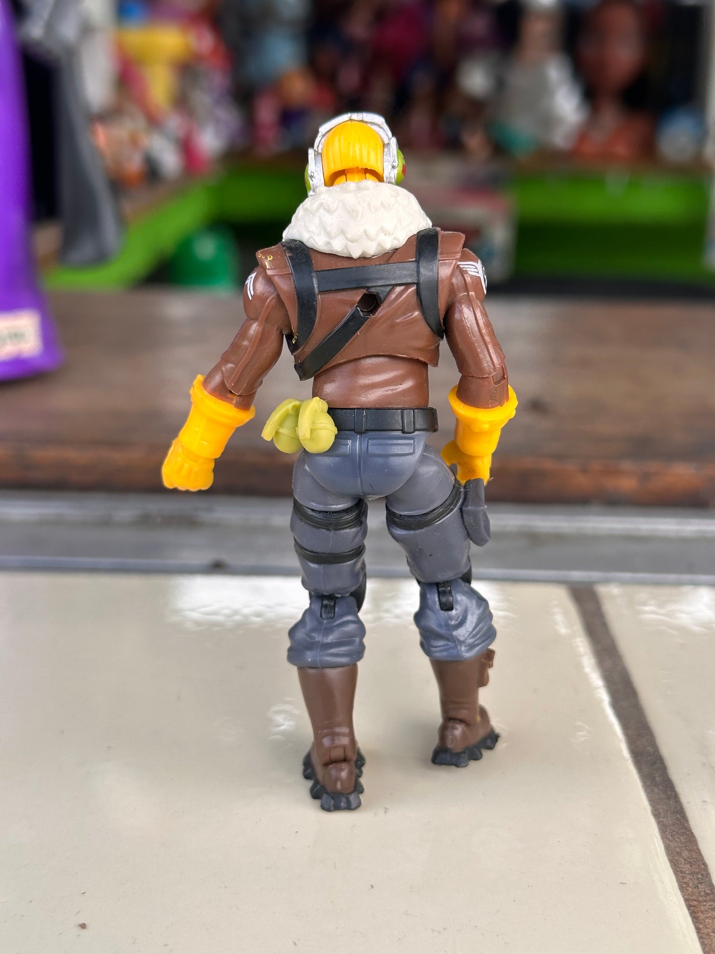 Figura de Raptor de fornite
