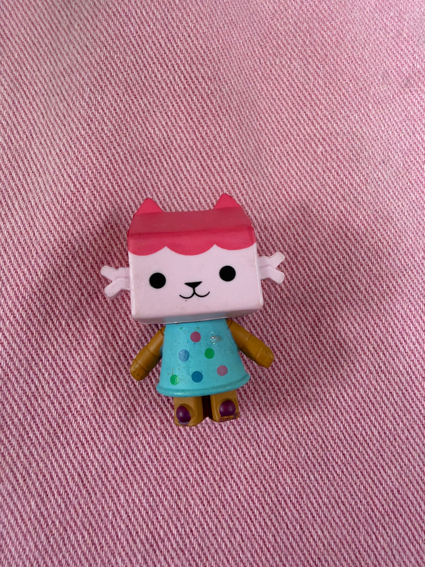 Baby Box cat de gabby dollhouse