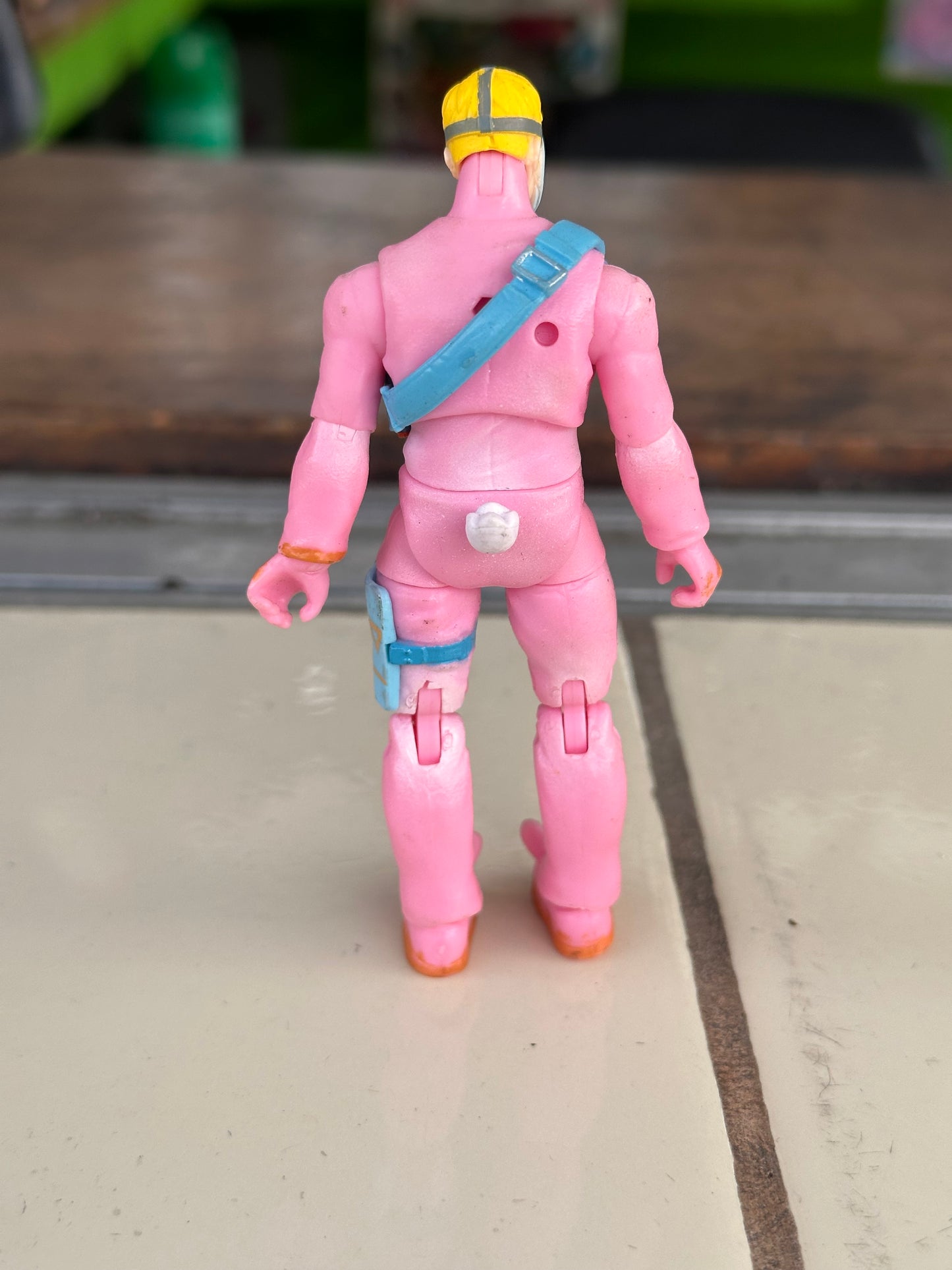 Figura Rabbit Raider de fornite