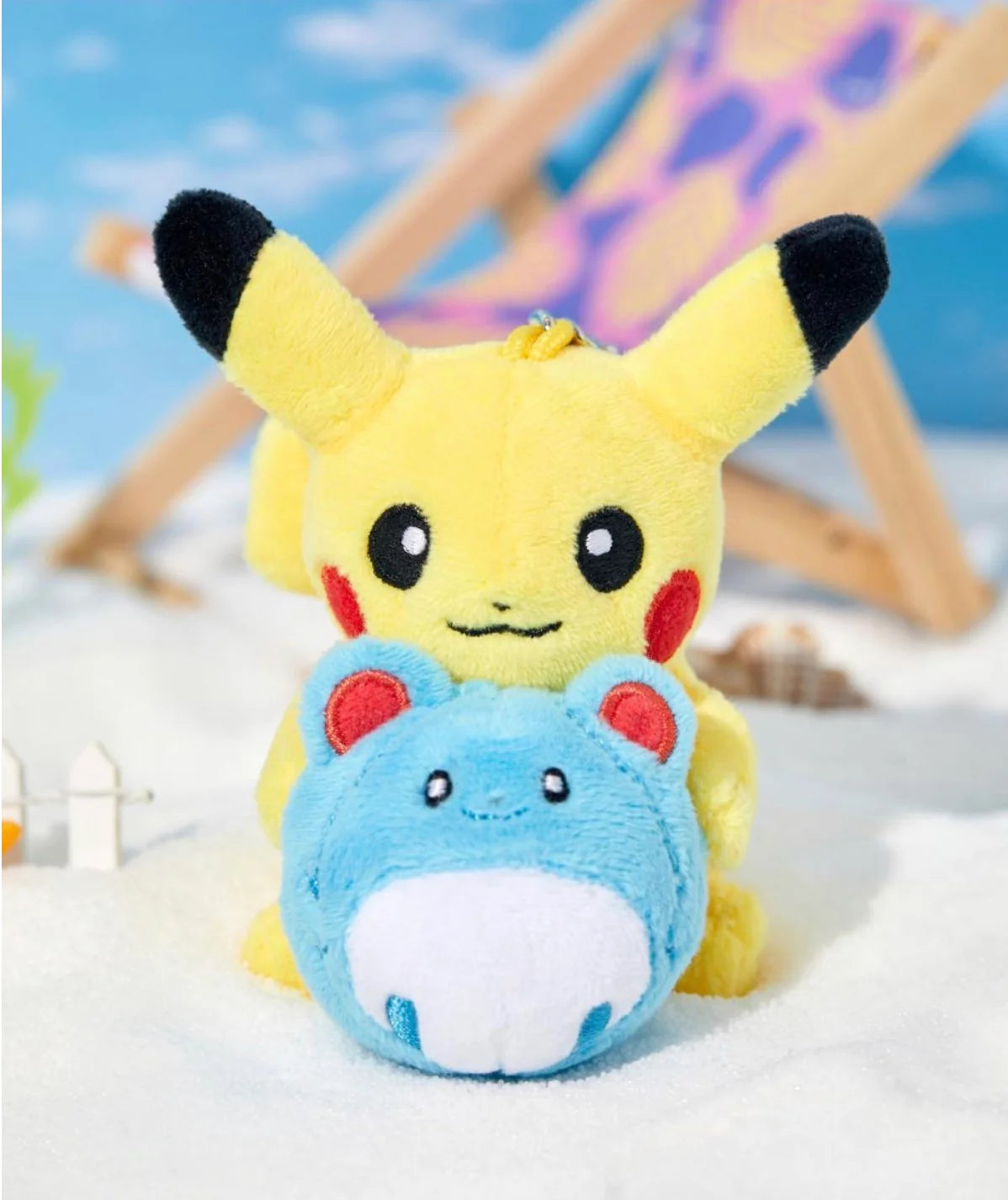 Llavero Pikachu con balón de Marill edición exclusiva de con Olive Young